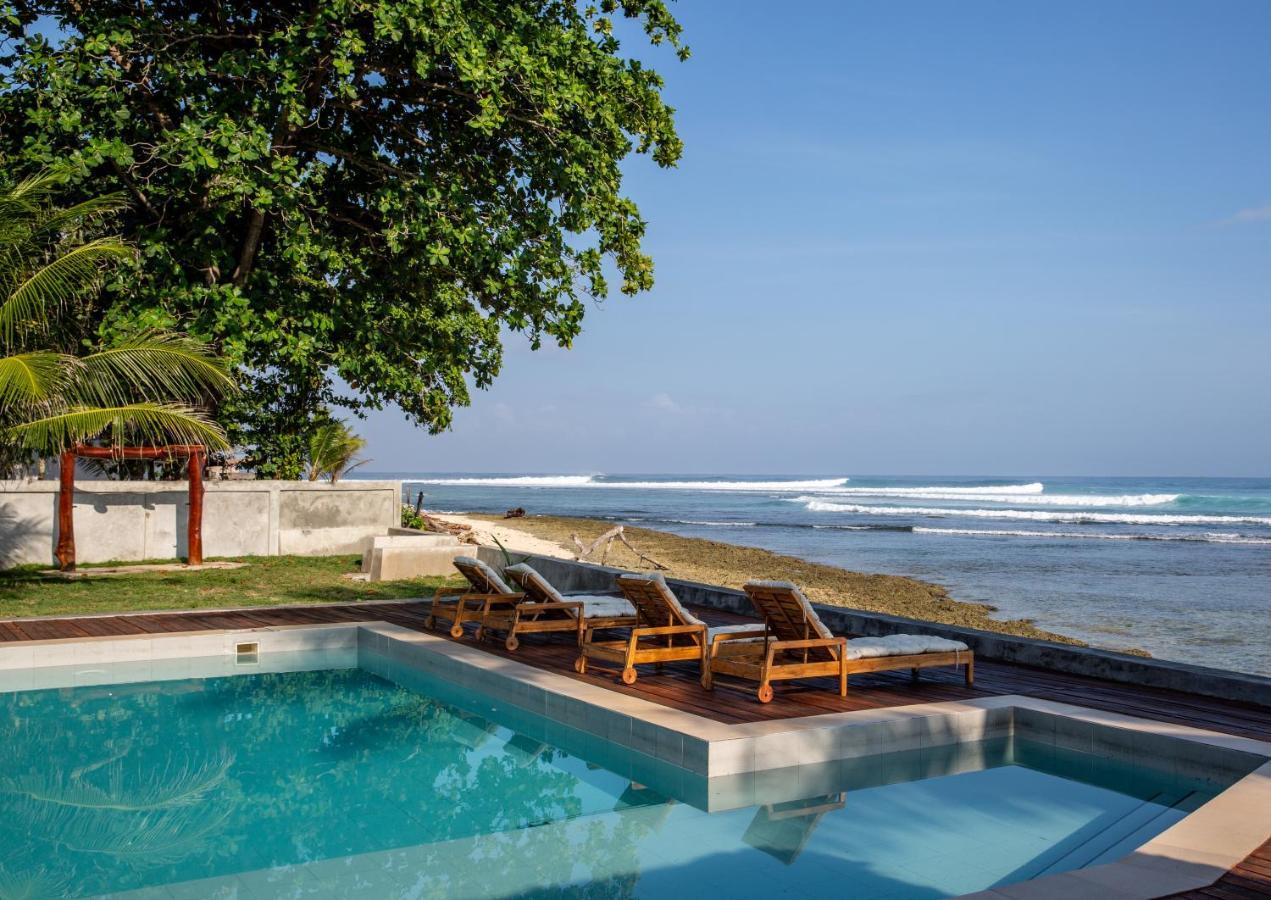 The Ujung Bocur Bungalows Krui ภายนอก รูปภาพ