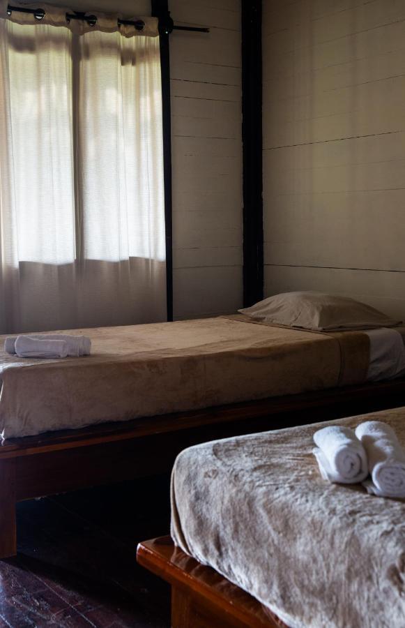 The Ujung Bocur Bungalows Krui ภายนอก รูปภาพ